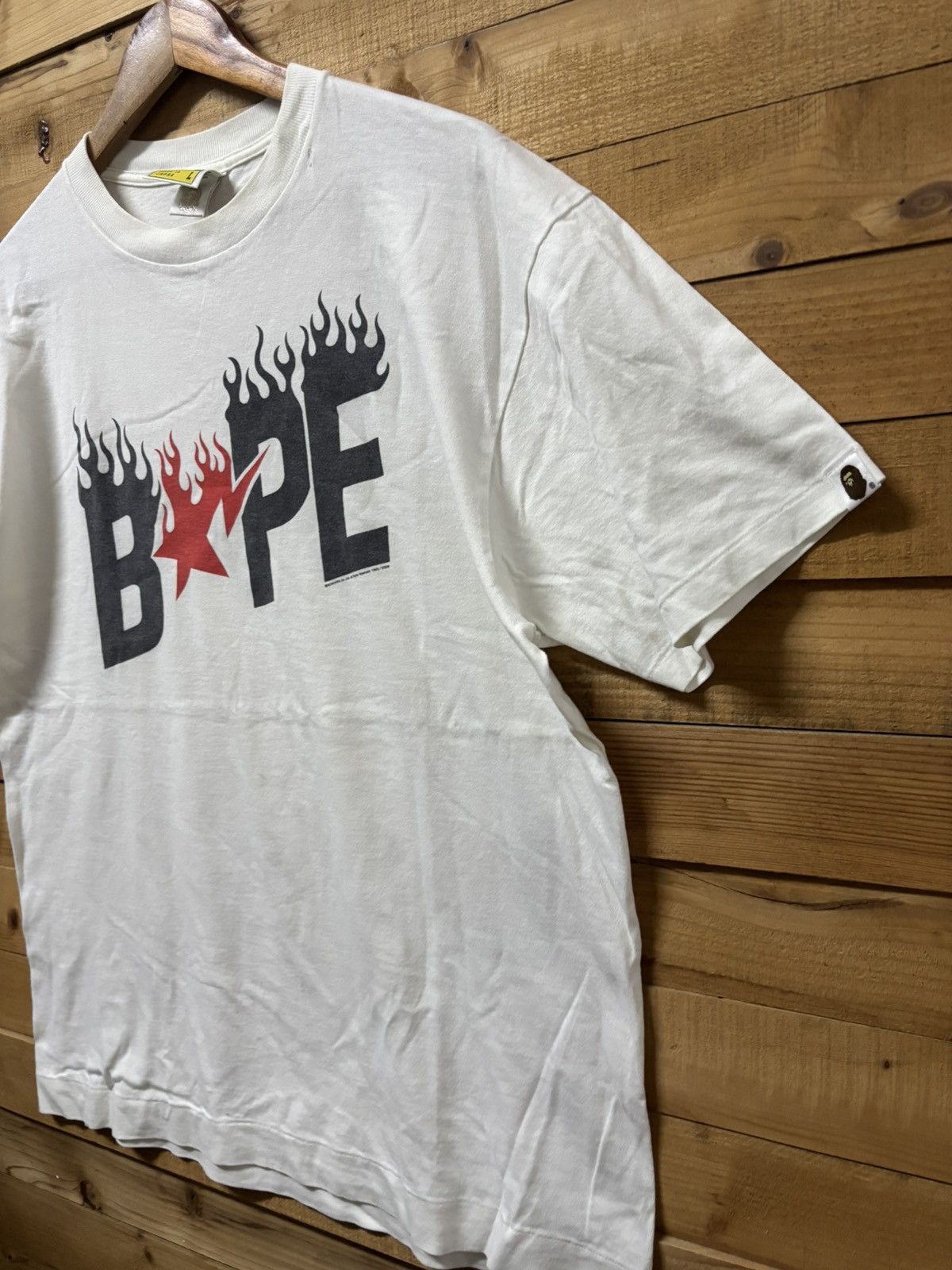 Bape Vintage a bathing ape tshirt Size US L / EU 52-54 / 3 - 3 Thumbnail