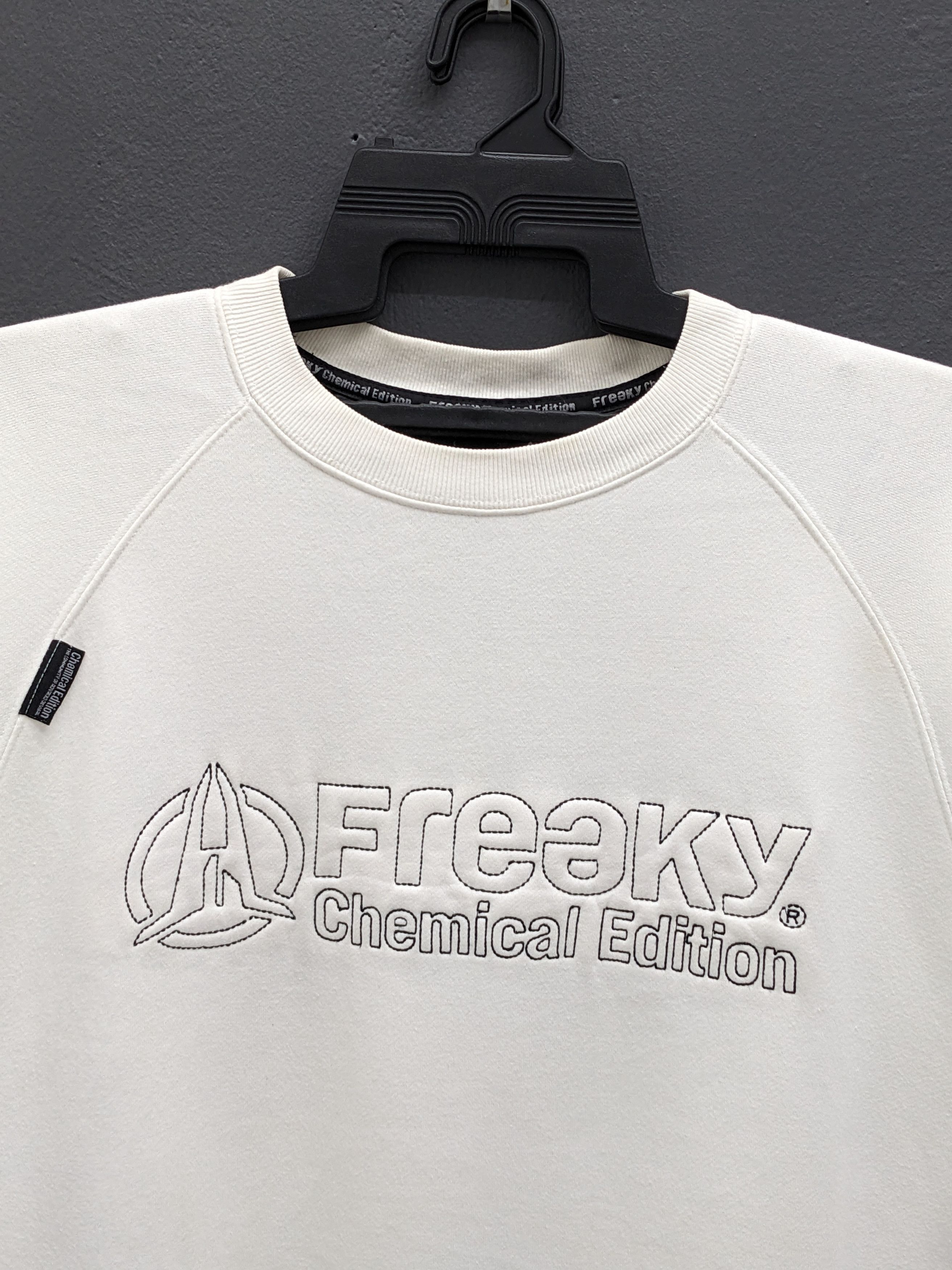 Japanese Brand Freaky Chemical Edition Streetwear Sweatshirt Size US L / EU 52-54 / 3 - 5 Thumbnail