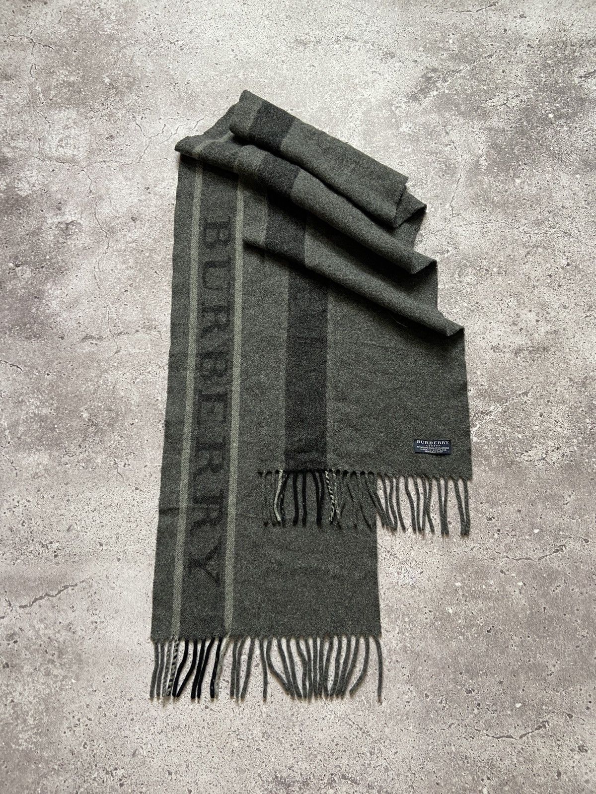 Burberry × Burberry Prorsum Burberry Logo Charcoal Grey 100% Cashmere Scarf Size ONE SIZE - 2 Thumbnail