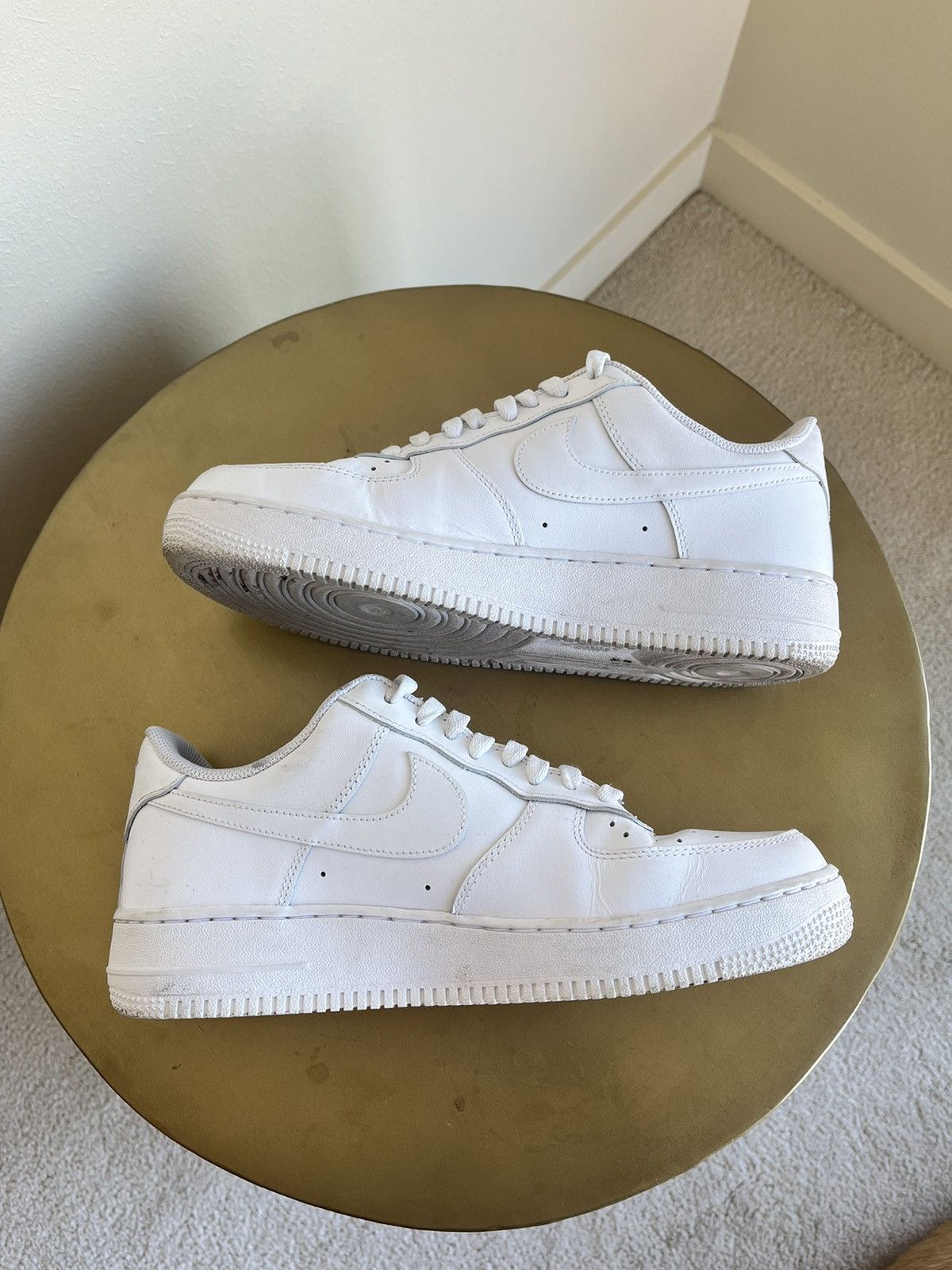 Nike Nike Air Force 1 ‘07 White Size US 10 / EU 43 - 2 Thumbnail