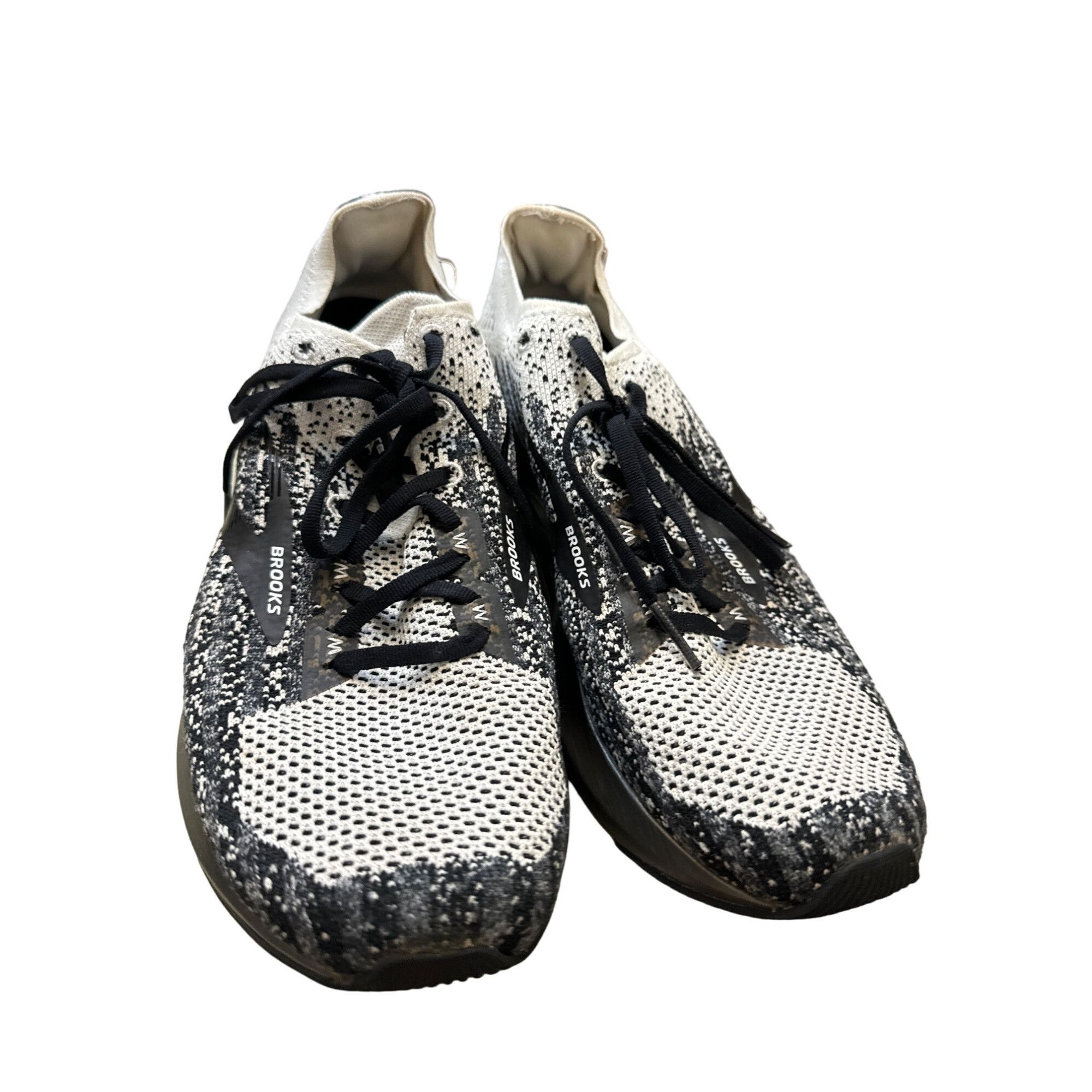 Brooks Brooks men’s black white running shoes sneakers size 11D SKU Size US 11 / EU 44 - 1 Thumbnail
