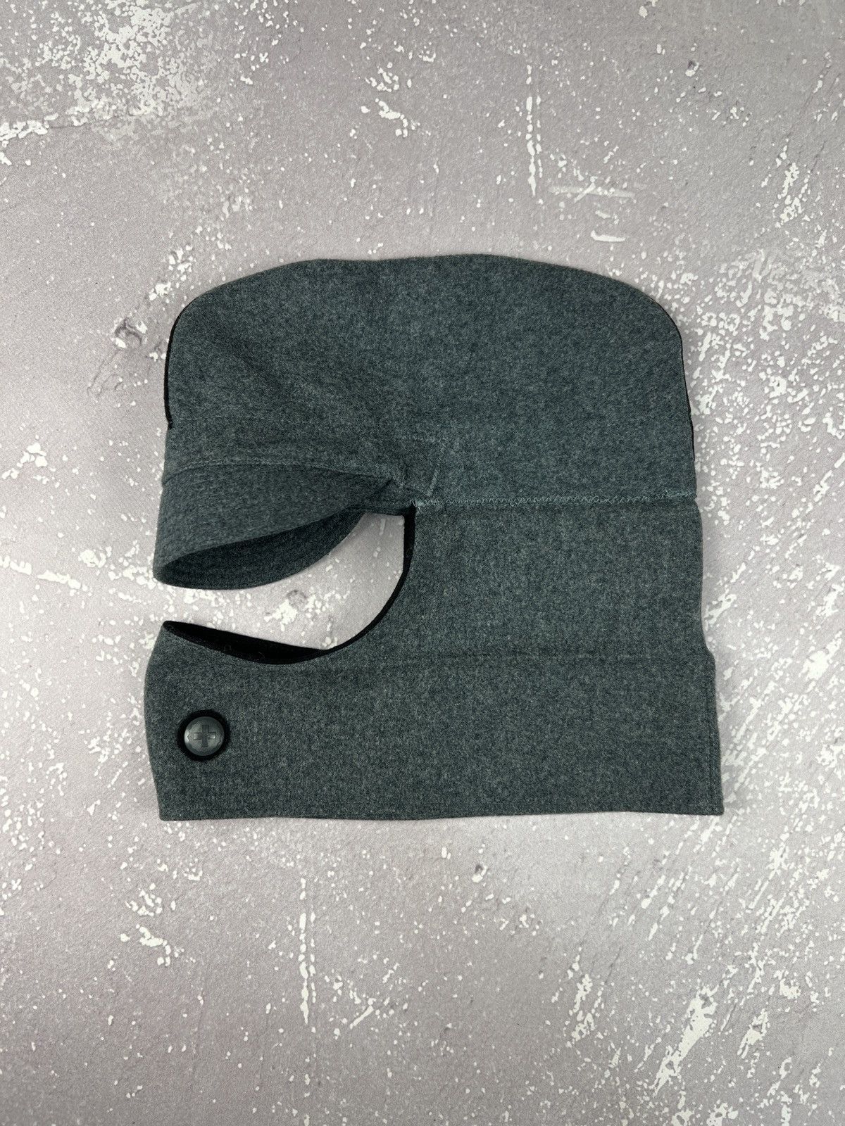 Vintage Vintage WWII Era Swiss Army Winter 3 Functions Cap Wool Hat Size ONE SIZE - 7 Thumbnail