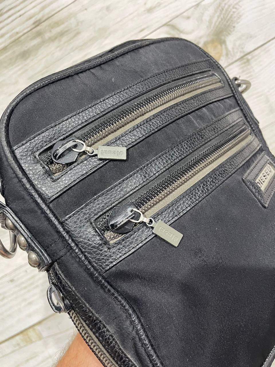 Diesel Vintage Diesel Messenger Bag Y2K Avant-Garde Leather/Nylon Size ONE SIZE - 4 Thumbnail