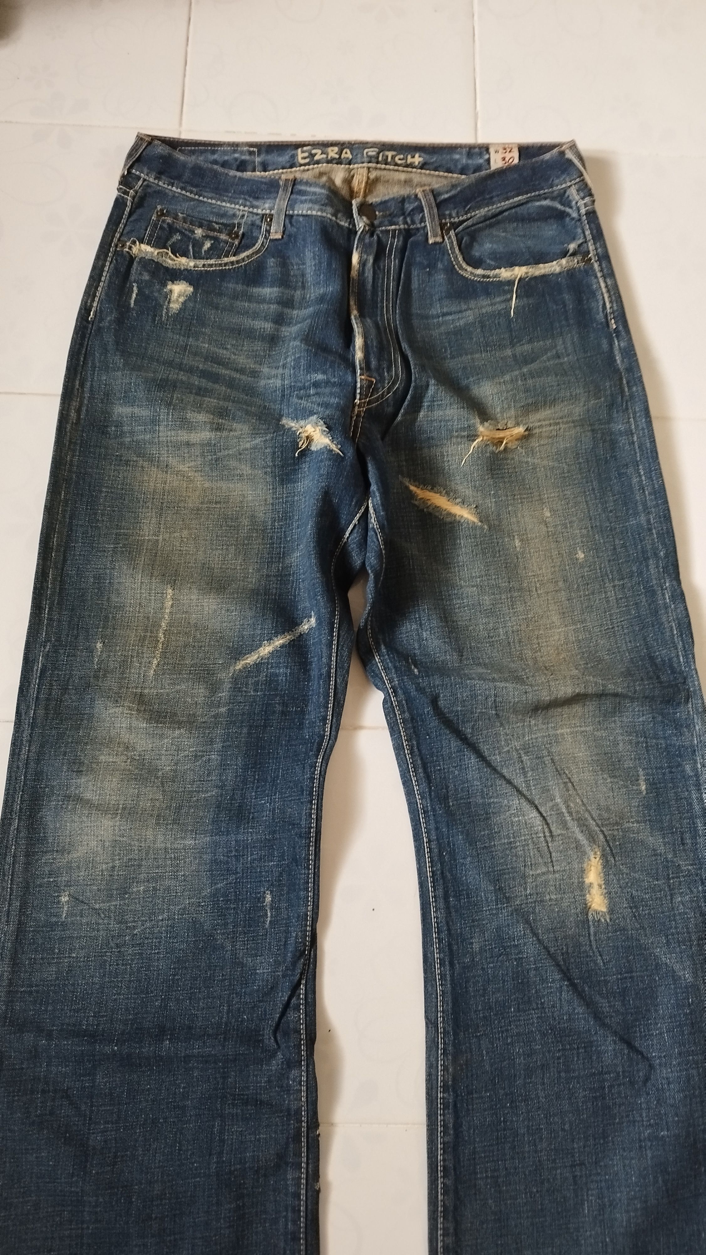 If Six Was Nine 🔥🔥AZRA FITCH distressed flare🔥🔥 Size US 36 / EU 52 - 4 Thumbnail