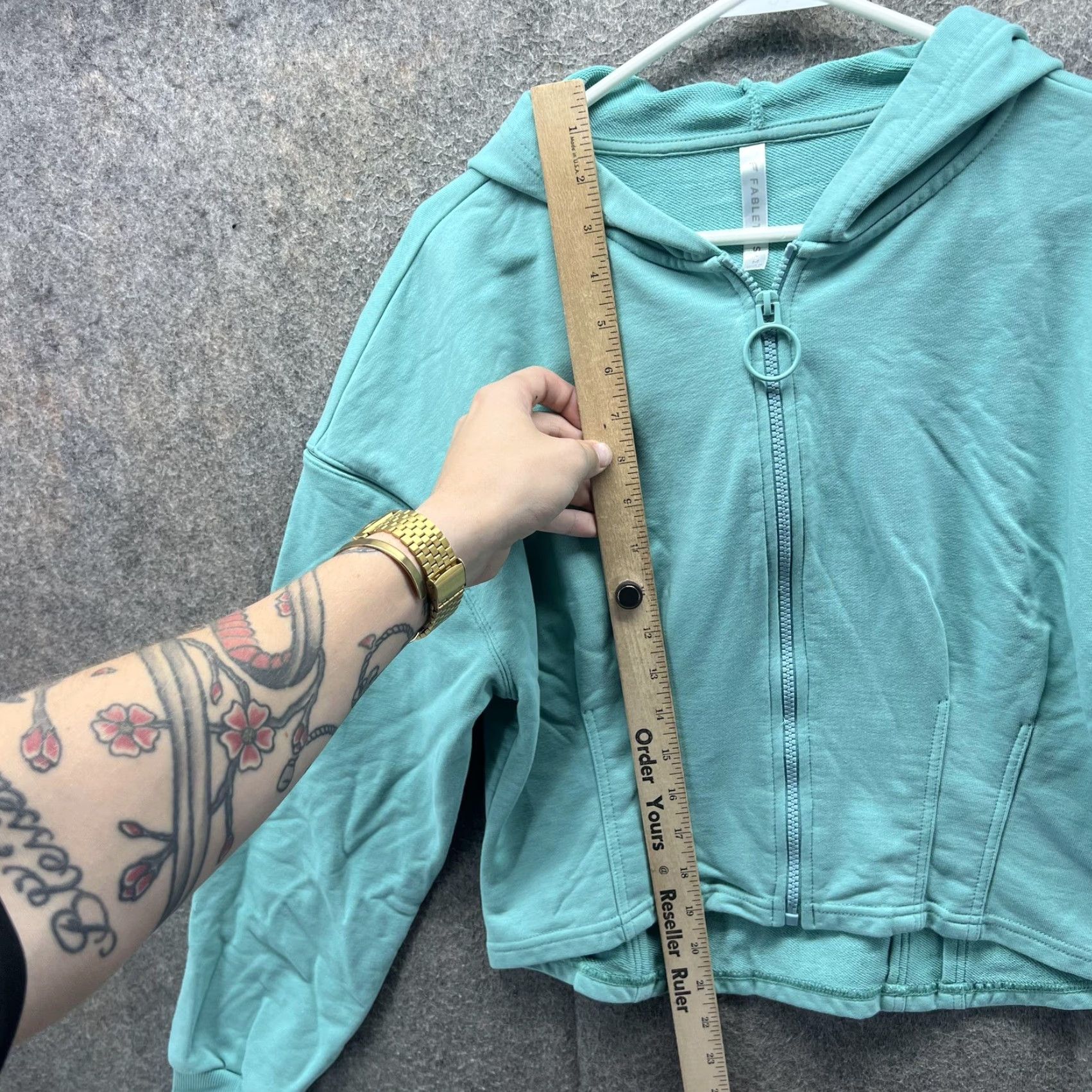 Fabletics Fabletics Hoodie Womens Medium Mint Green Zip Up Cropped Jacket Sweatshirt Size M / US 6-8 / IT 42-44 - 4 Thumbnail