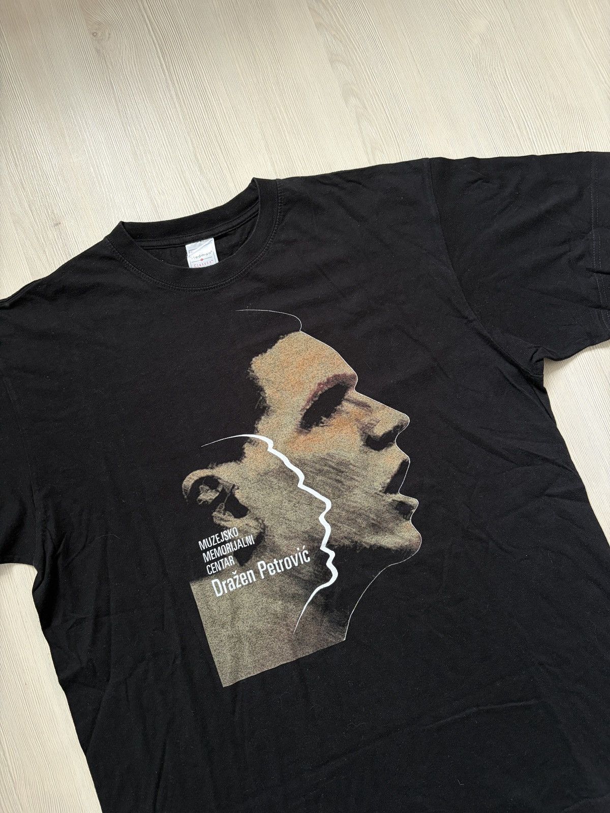Vintage Drazen Petrovic Museum Memorial Center Vintage T-shirt Size US L / EU 52-54 / 3 - 2 Thumbnail