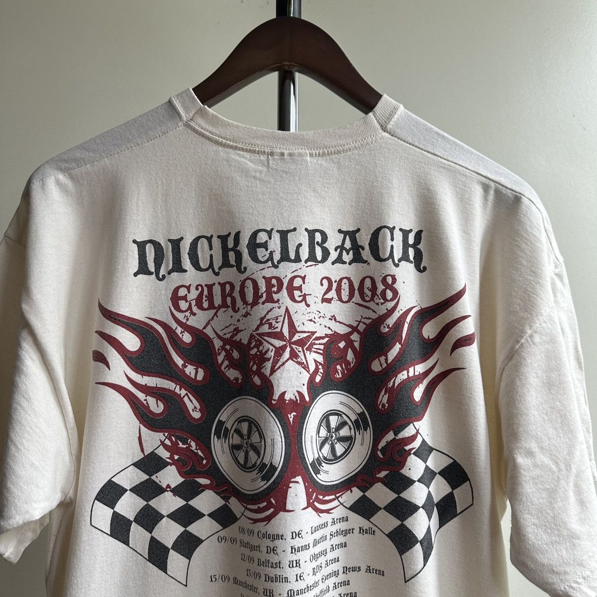 Band Tees Vintage 2000s Nickelback Europe Tour Promo Band Tee Size US XL / EU 56 / 4 - 2 Thumbnail