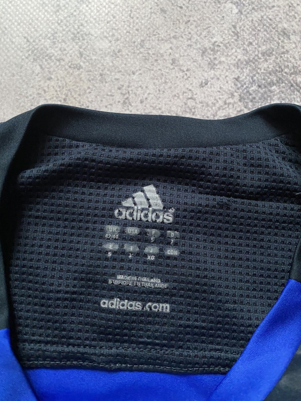 Adidas Adidas Grasshopper Club Zurich Jersey Football Shirt Soccer Size US L / EU 52-54 / 3 - 3 Thumbnail