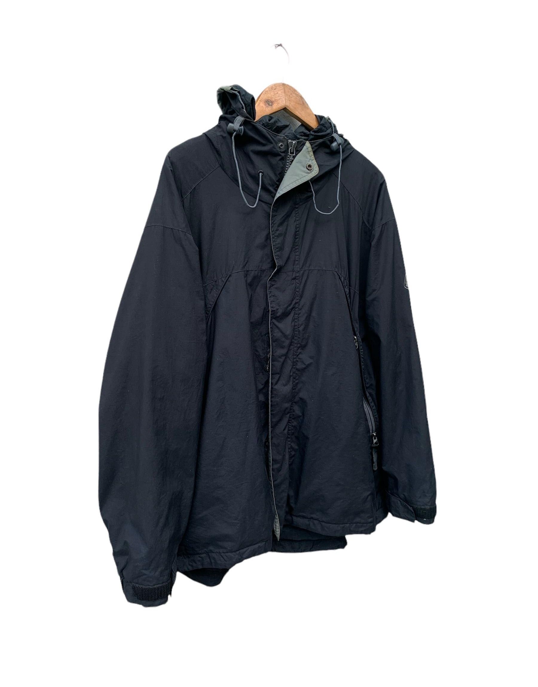 Nike × Nike ACG Vintage Nike Acg 3 Outer Layer Ski Snowboard Jacket Size US L / EU 52-54 / 3 - 3 Thumbnail