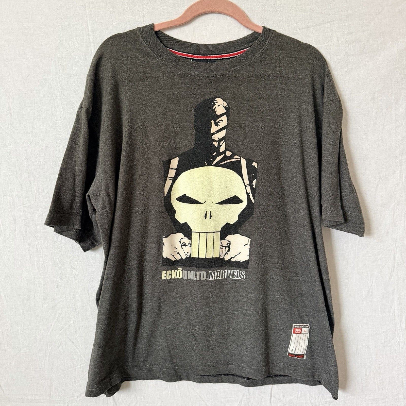 Ecko Unltd. Ecko Unltd Marvel Punisher Skull Glow In The Dark T Shirt Size US L / EU 52-54 / 3 - 2 Thumbnail