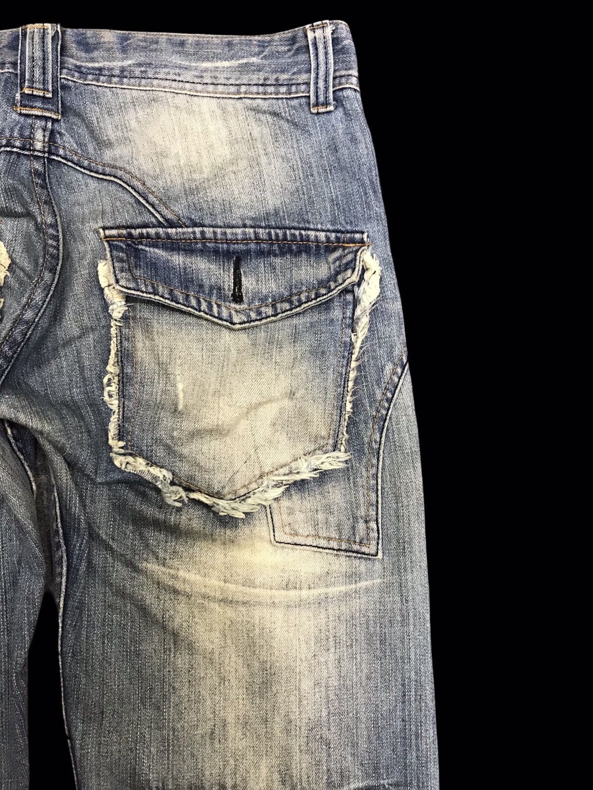 Japanese Brand 💥AVANT GARDE💥Root Three Unfinished Edge Style Denim F341 Size US 33 - 12 Thumbnail