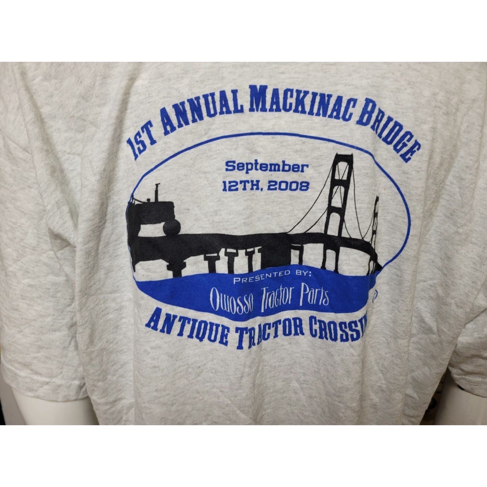 Gildan Mackinac Bridge Antique Tractor Crossing T Shirt 2XL Gray Gildan Men Front Back Graphic Tee 2008 1st Annual 90s? Size US XXL / EU 58 / 5 - 4 Thumbnail