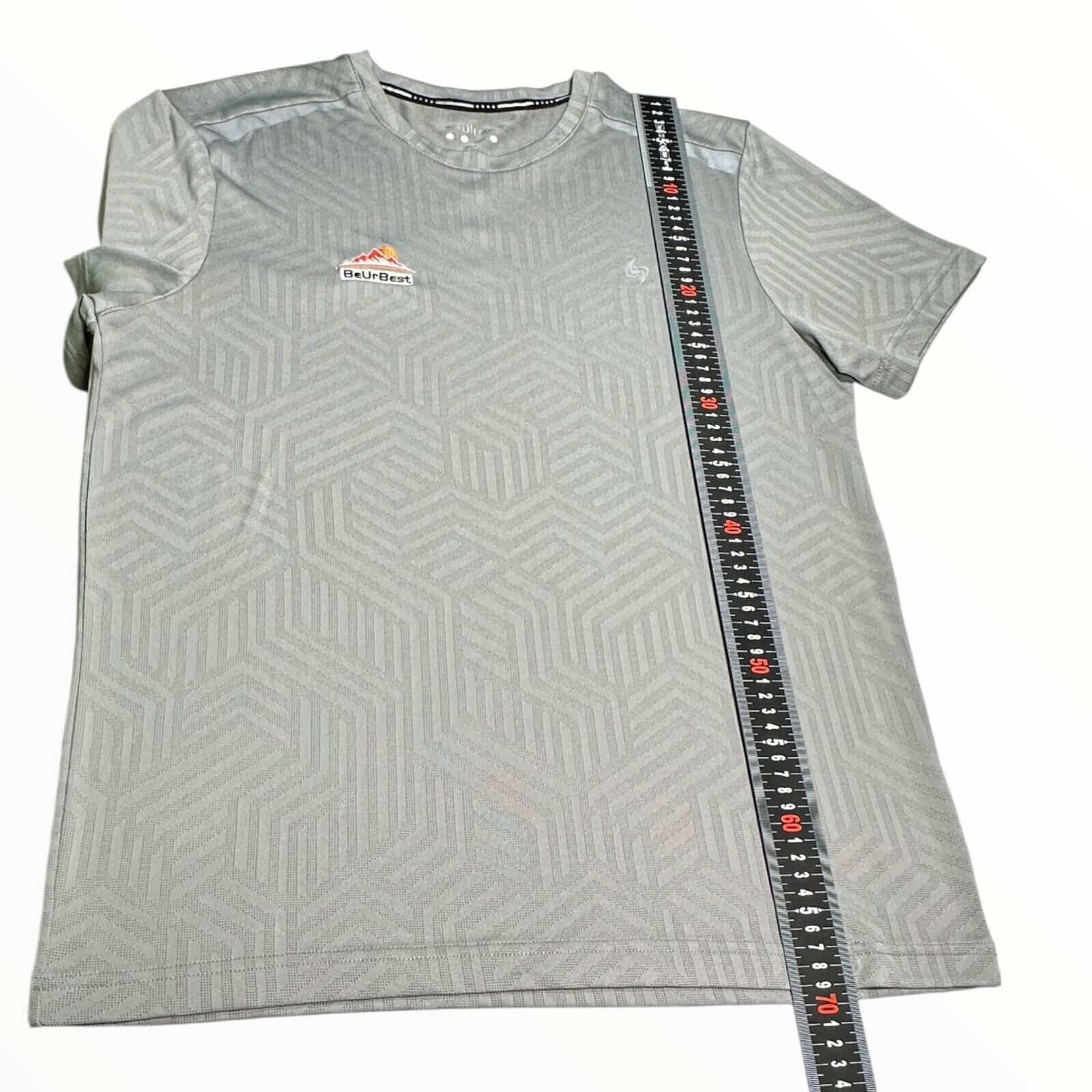 Other Soulux T-Shirt Men's UK Size M Grey Geometric Pattern Size US M / EU 48-50 / 2 - 9 Thumbnail