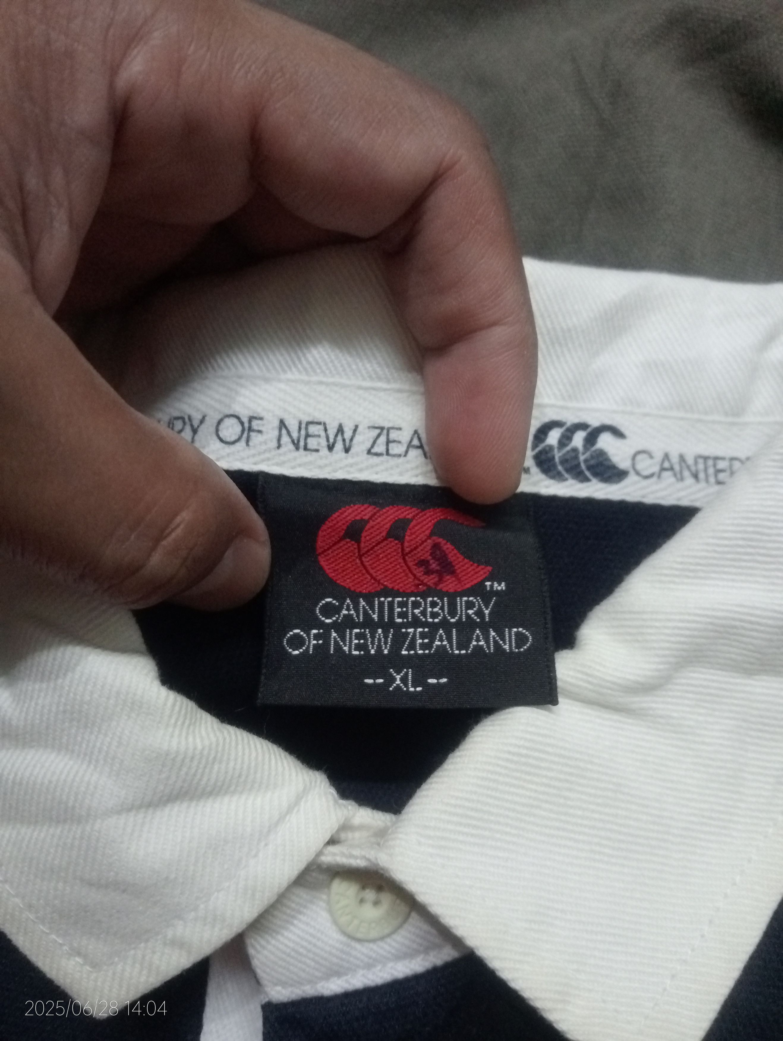Canterbury of New Zealand Vintage Canterbury of New Zealand Polo Rugby Shirt Very Rare Size US XL / EU 56 / 4 - 10 Thumbnail