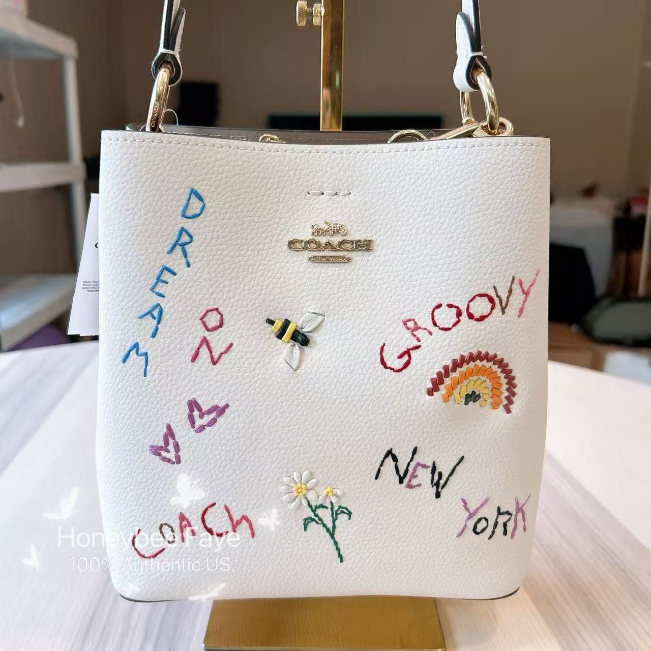 Coach Small Town Bucket Bag With Diary Embroidery C8282 Size ONE SIZE - 2 Thumbnail