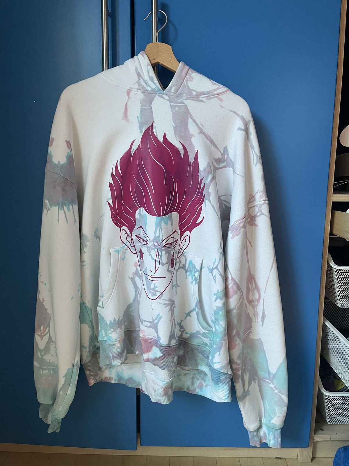 image of Vintage Secret Heart Hisoka Hoodie in White, Men's (Size XL)