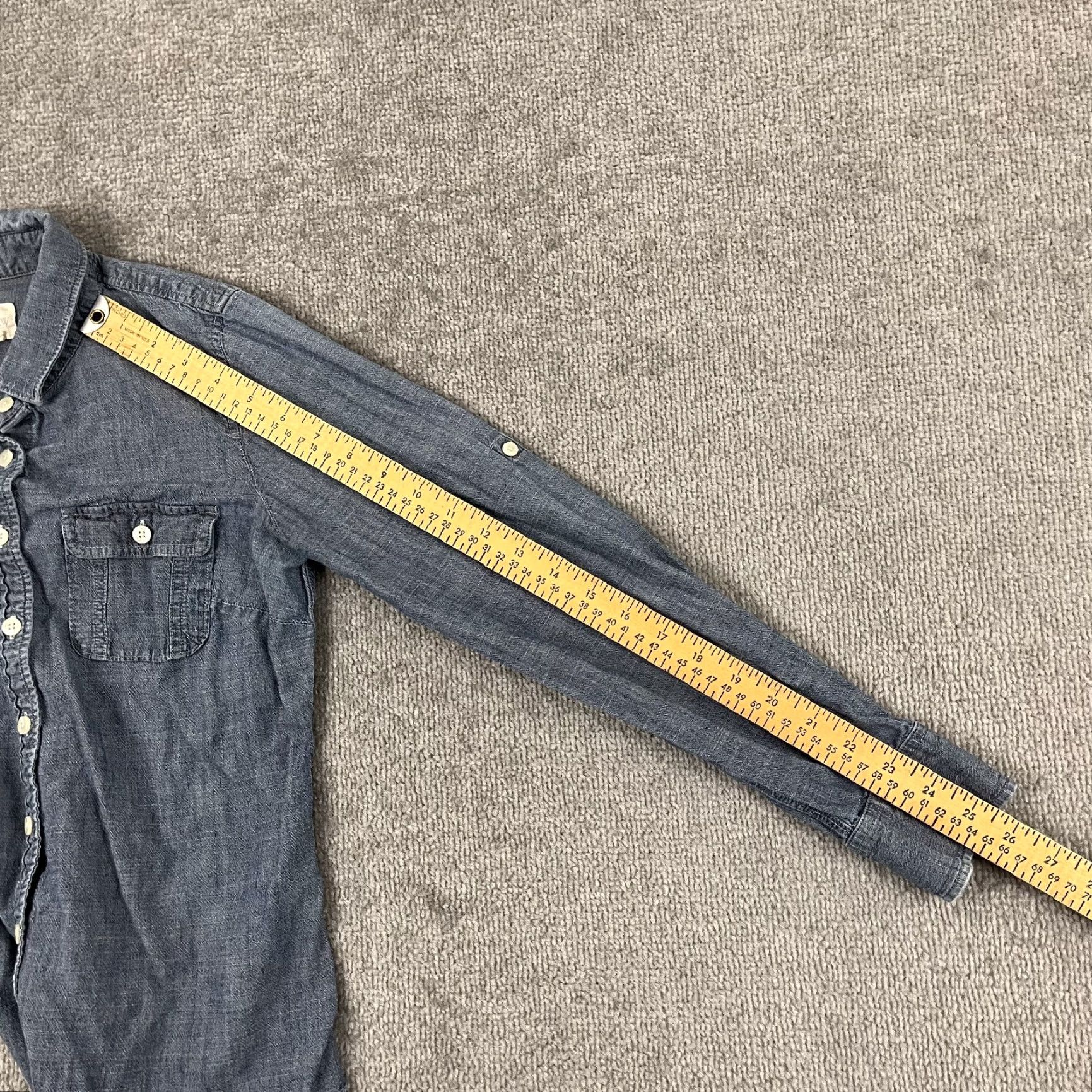 J.Crew VINTAGE J.CREW Women's Shirt XS Blue Chambray Button-Up Casual Lightweight Denim Size XS / US 0-2 / IT 36-38 - 5 Thumbnail