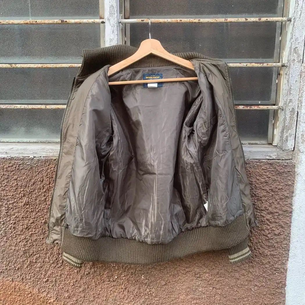 Designer × Vintage × Woolrich Woolen Mills Vintage Woolrich Designer Puffer Zipper Jacket Size M Size US M / EU 48-50 / 2 - 9 Thumbnail