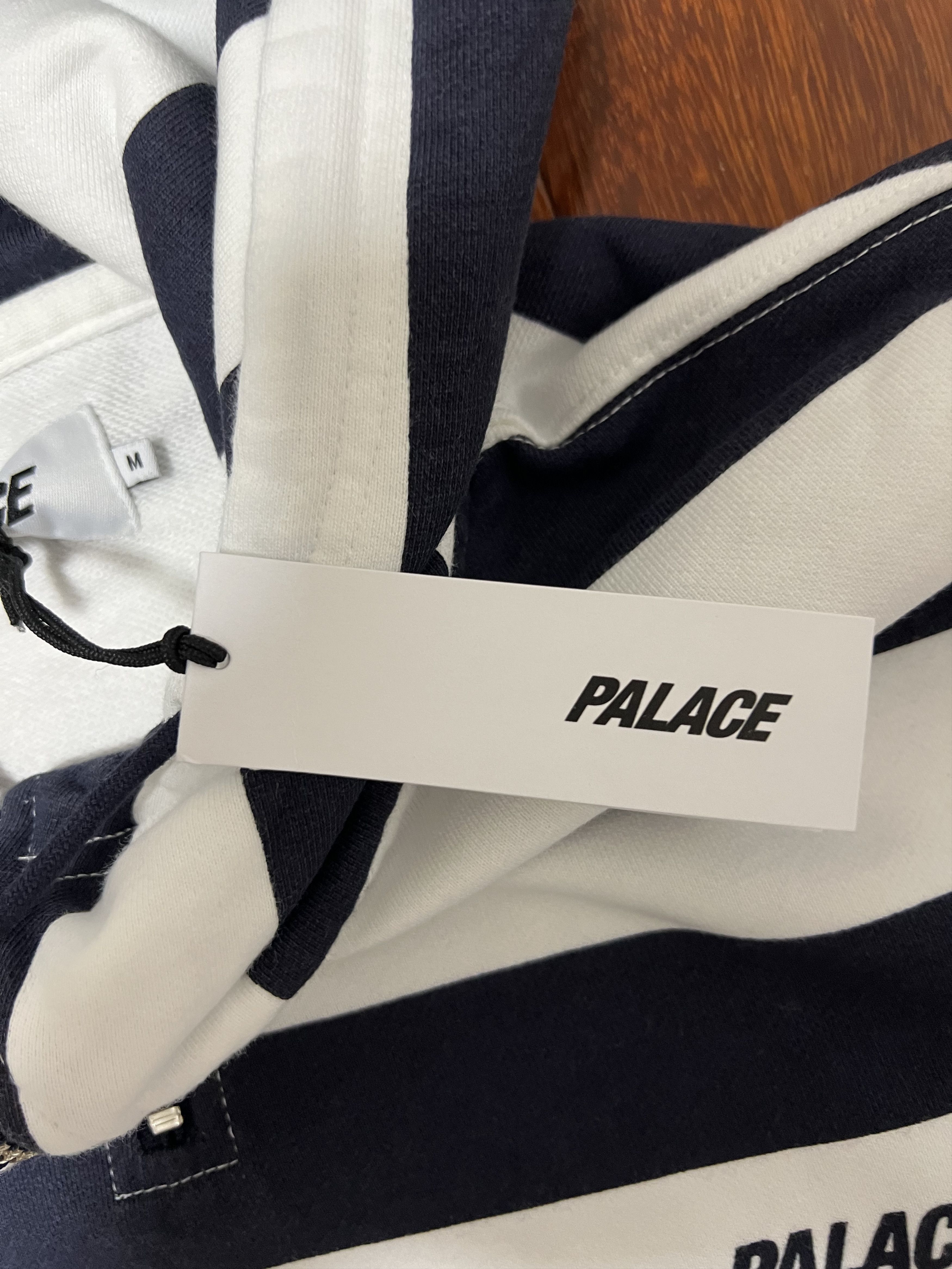 Palace 💚 2019 Palace TRI-STRIPE-ZIP Hoodie Navy Medium NEW Size US M / EU 48-50 / 2 - 9 Thumbnail