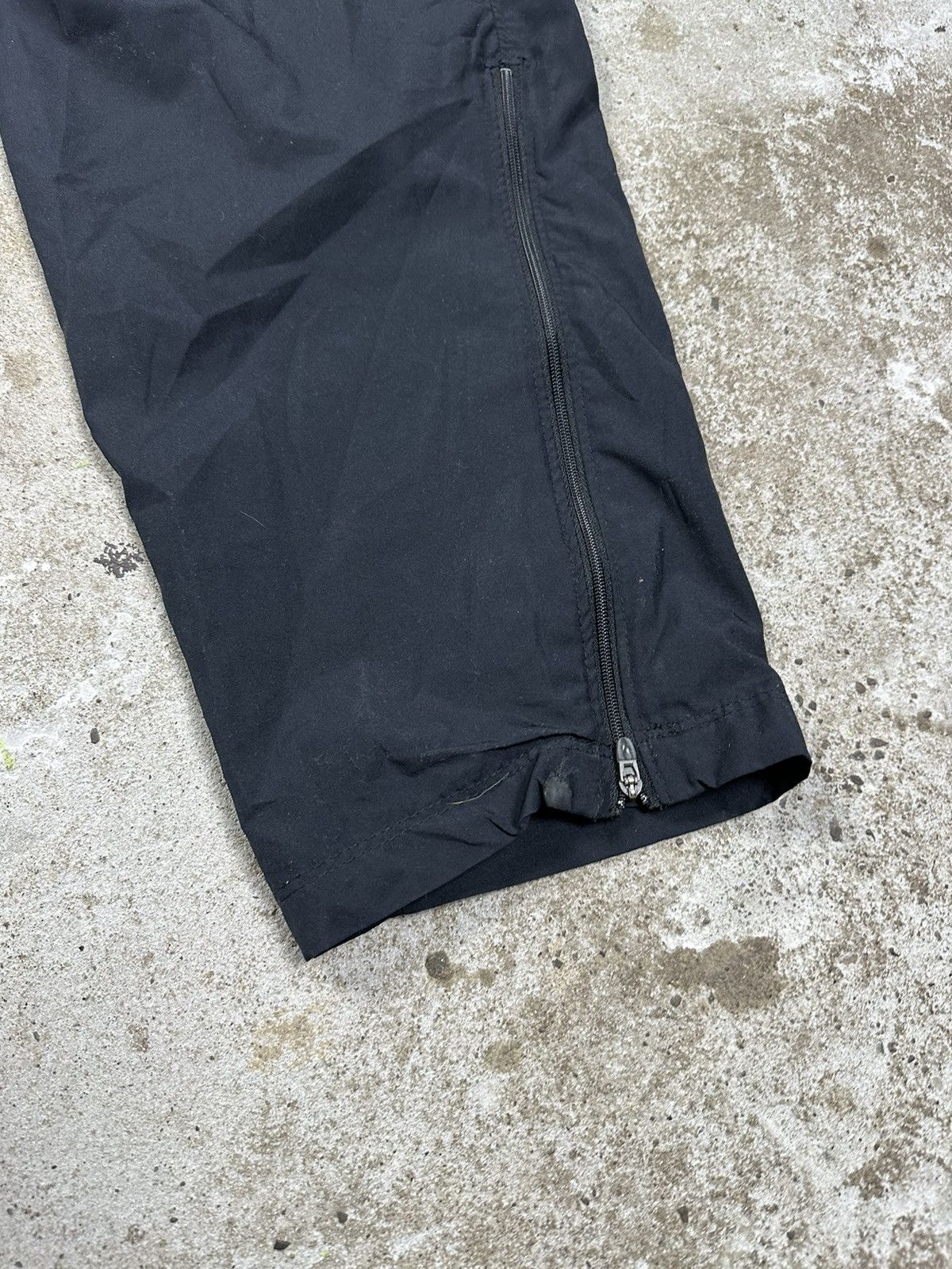 Nike Vintage y2k Nike Black Track Pants Swoosh Size US 32 / EU 48 - 6 Thumbnail