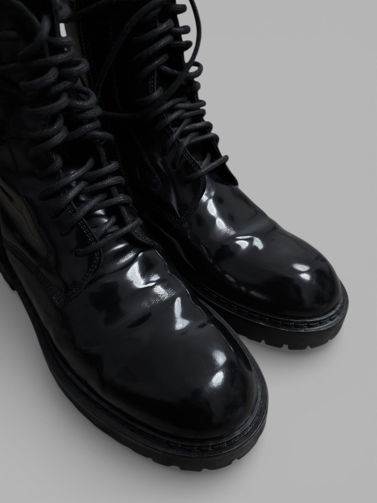 Ann Demeulemeester FW2014 Ann Demeulemeester Patent Leather Combat Biker Boots Size US 9 / EU 42 - 8 Thumbnail