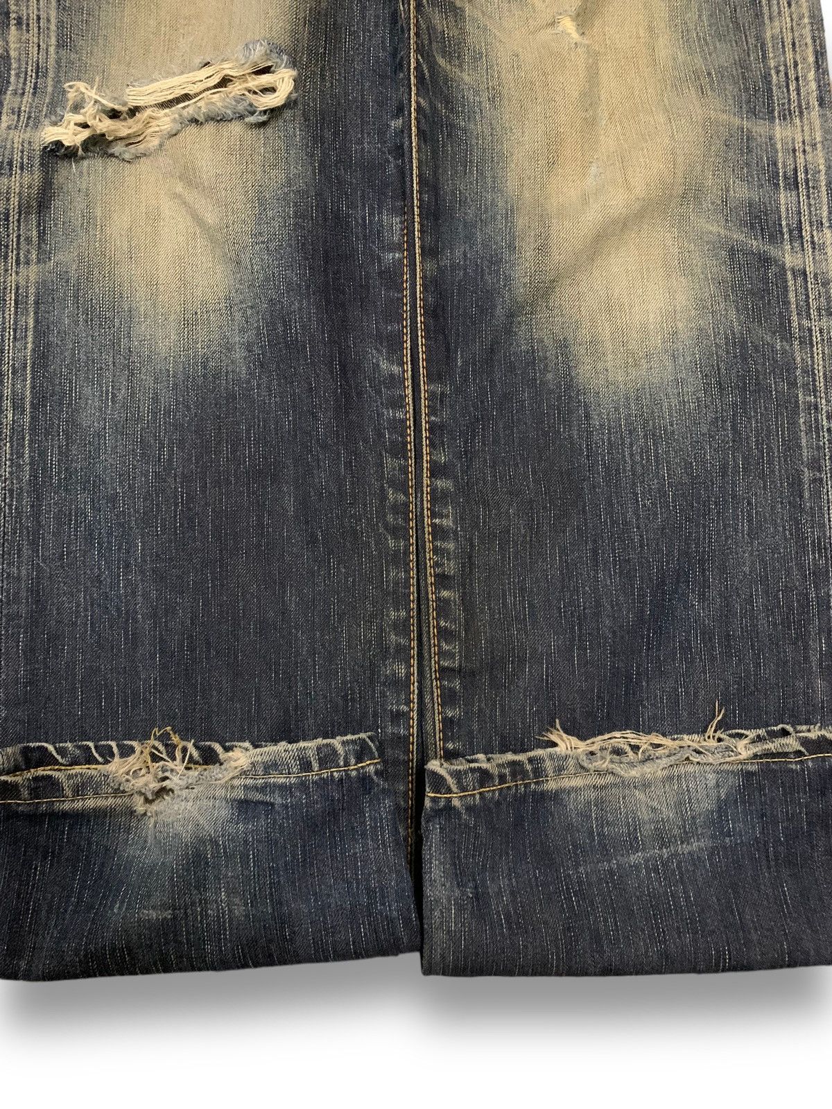 Edwin Vintage Edwin 503 Whiskers Mud Wash Loose Distressed Jeans Size US 33 - 8 Thumbnail