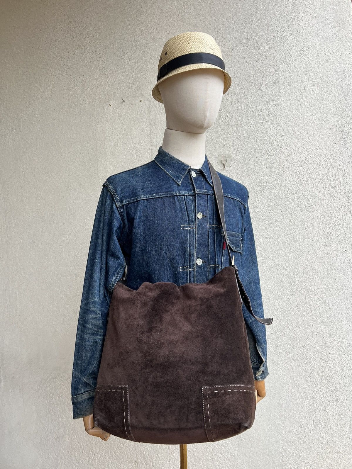 Leather × Vintage Vintage MaxMara Brown Suede Leather Large Shoulder Bag Size ONE SIZE - 22 Thumbnail