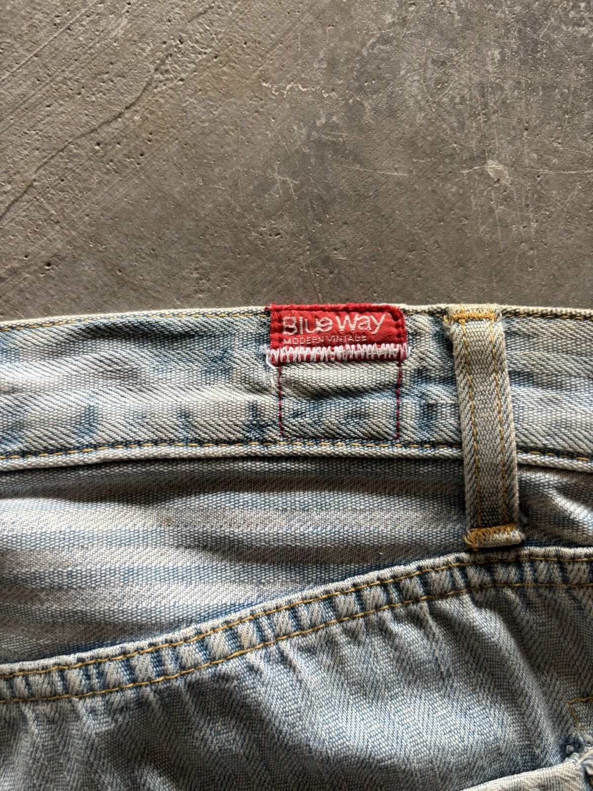 Japanese Brand BLUE WAY HICKORY STONE WASHED FADE JAPANESE HARAJUKU STYLE Size US 35 - 14 Thumbnail
