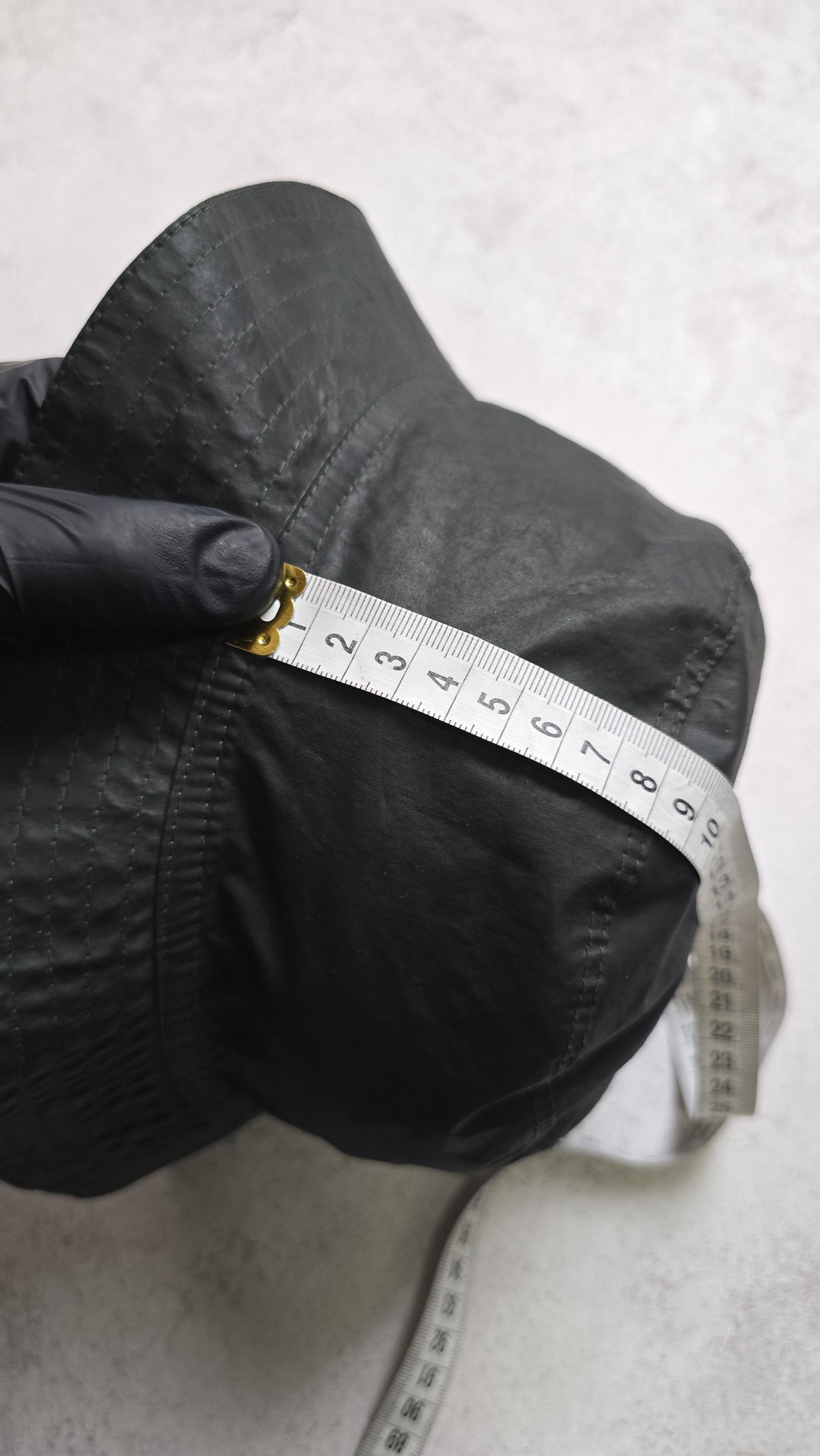 Burberry Burberry Logo Raincap Black Bucket Hat Nova Check Lining Size ONE SIZE - 14 Thumbnail