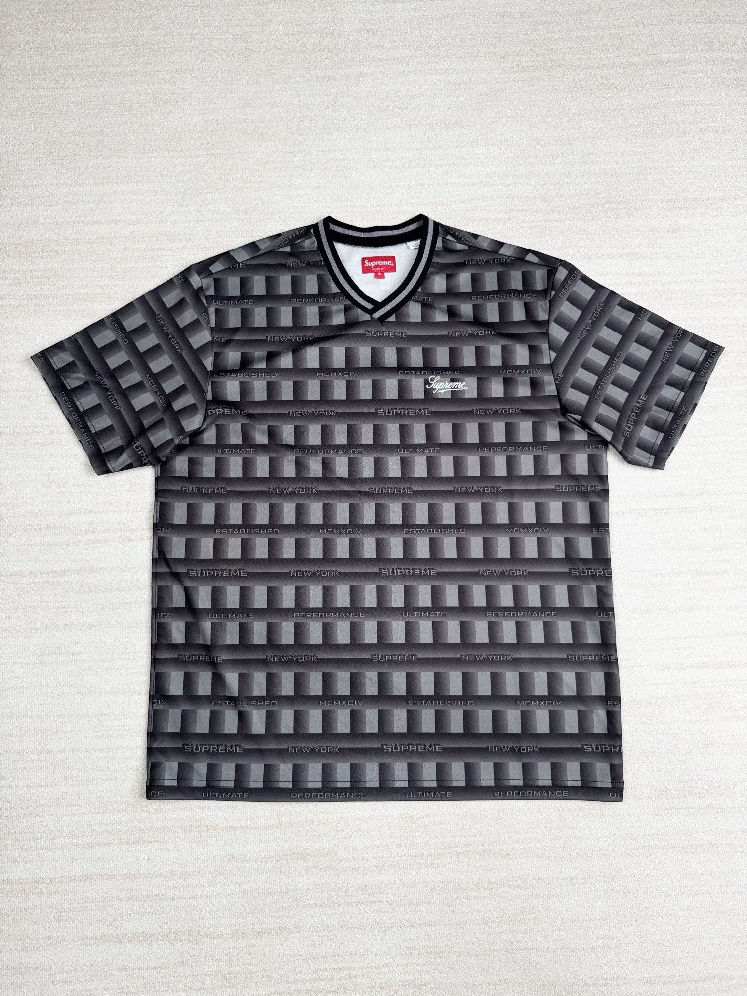 Supreme football jersey Size US S / EU 44-46 / 1 - 1 Thumbnail
