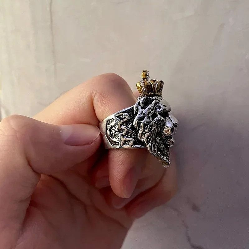 Jewelry × Vintage Retro Crown Lion Ring Size ONE SIZE - 2 Thumbnail