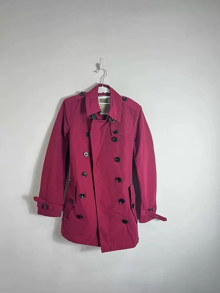 Burberry Burberry Rose Red Trench Coat Size M / US 6-8 / IT 42-44 - 1 Thumbnail