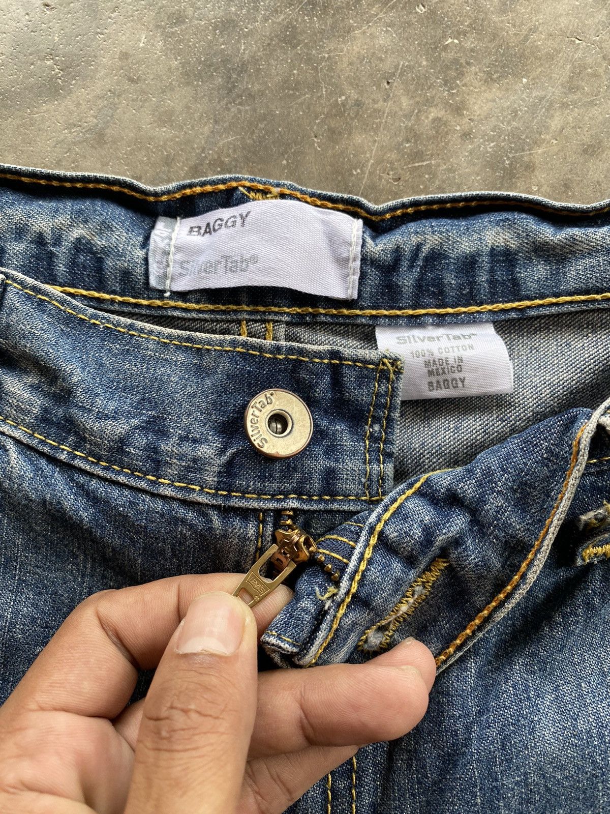 Levi's × Vintage Baggy Jeans Levis Silver Tab 33x32 Size US 34 / EU 50 - 6 Thumbnail