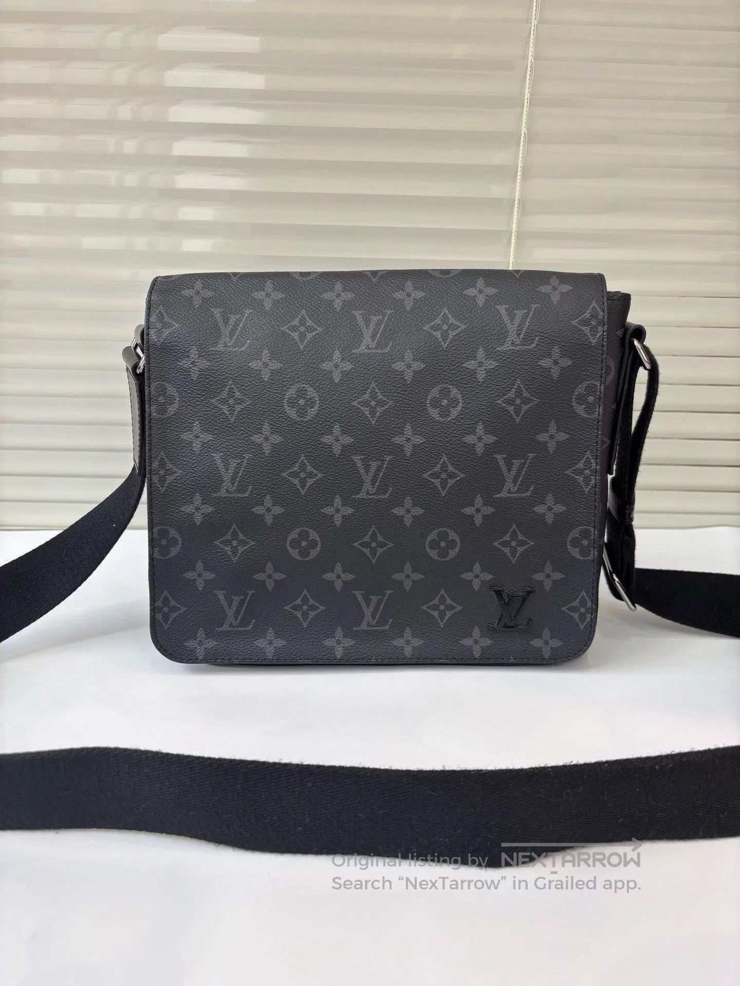 Louis Vuitton Louis Vuitton Monogram Messenger Small. Size ONE SIZE - 1 Thumbnail