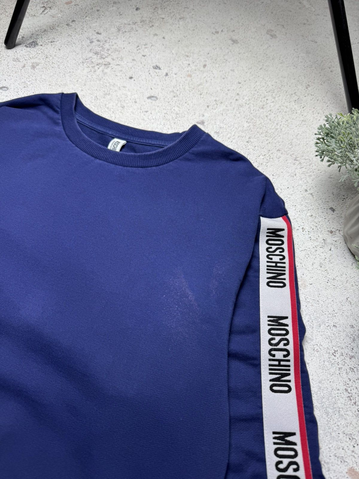 Moschino × Vintage Moschino Men's Logo-tape Crew Sweatshirt Blue M Size US M / EU 48-50 / 2 - 4 Thumbnail