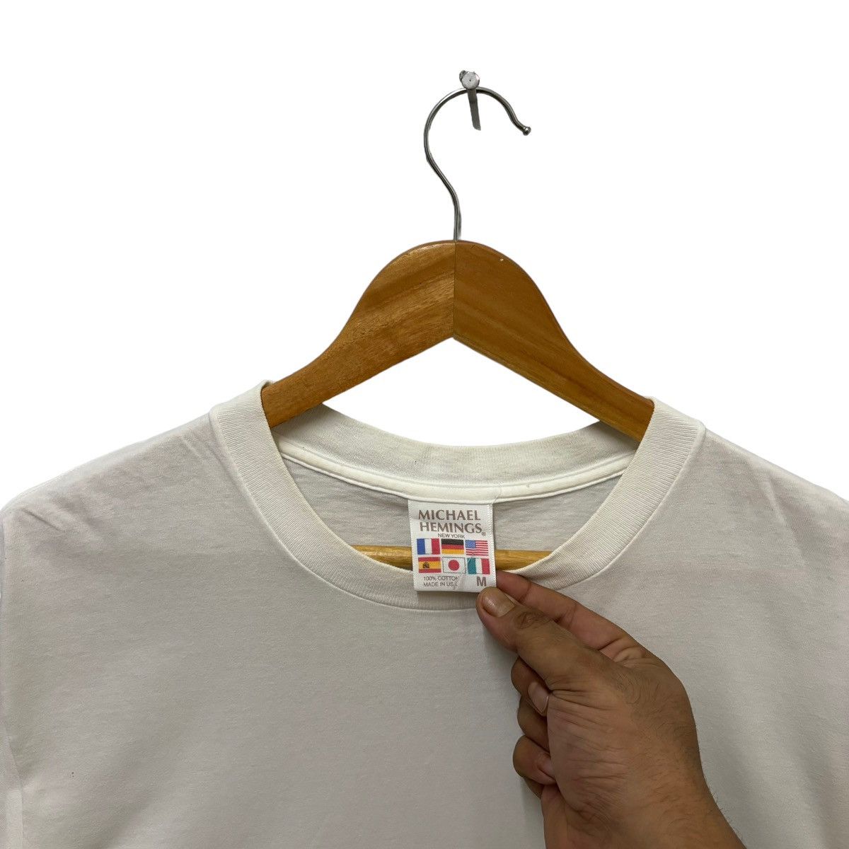 Vintage Vintage The Reef Surfboards Graphic Back Hit Tshirt Size US M / EU 48-50 / 2 - 7 Thumbnail