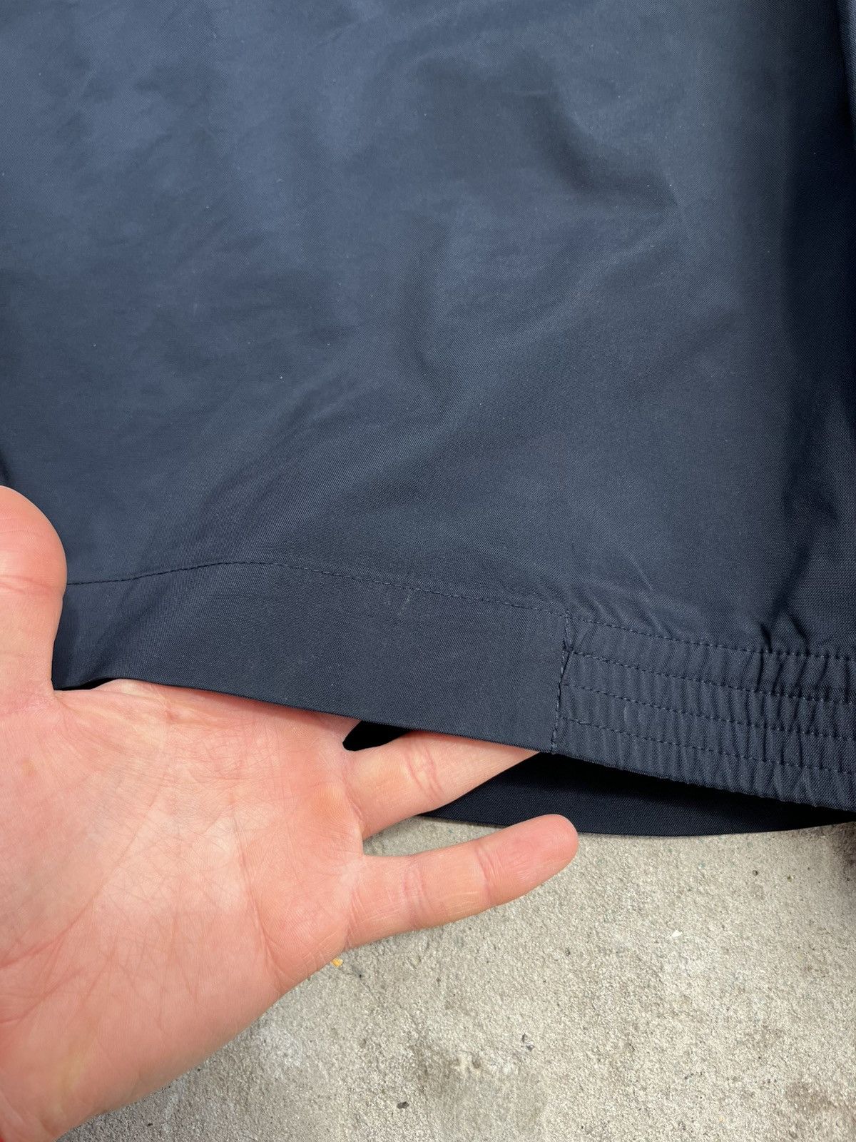 Loro Piana Loro Piana Vintage Logo Nylon Jacket Bomber Size XL / US 12-14 / IT 48-50 - 21 Thumbnail