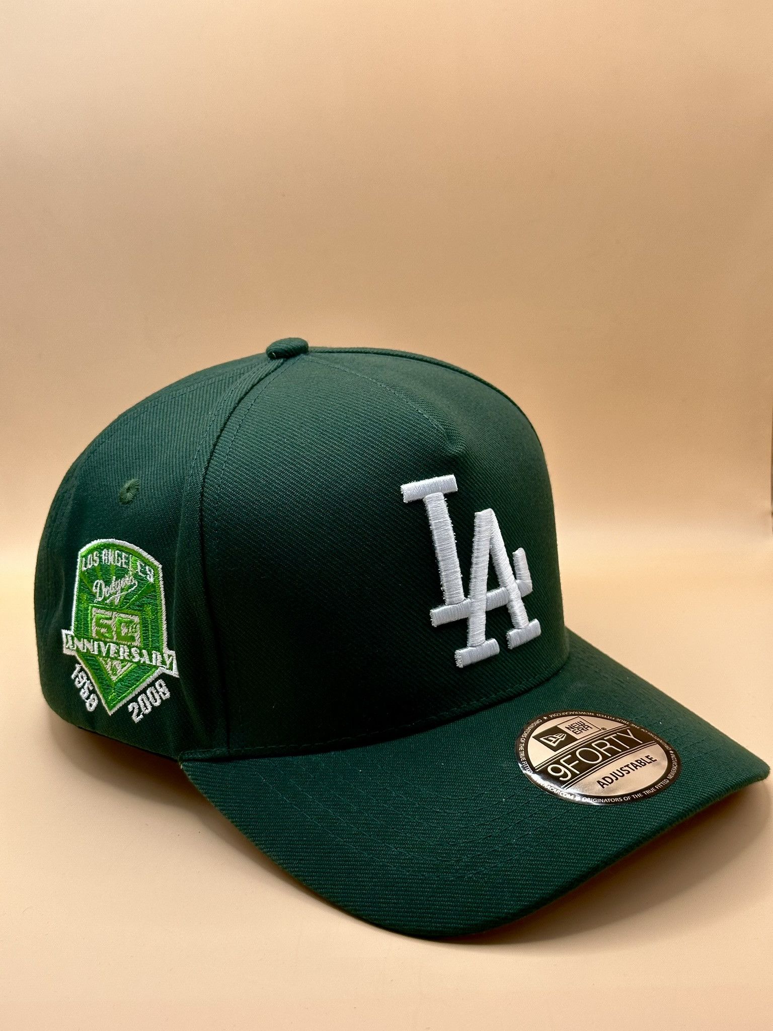 New Era LA Dodgers Green Adjustable Cap White Logo Hat Size ONE SIZE - 1 Thumbnail