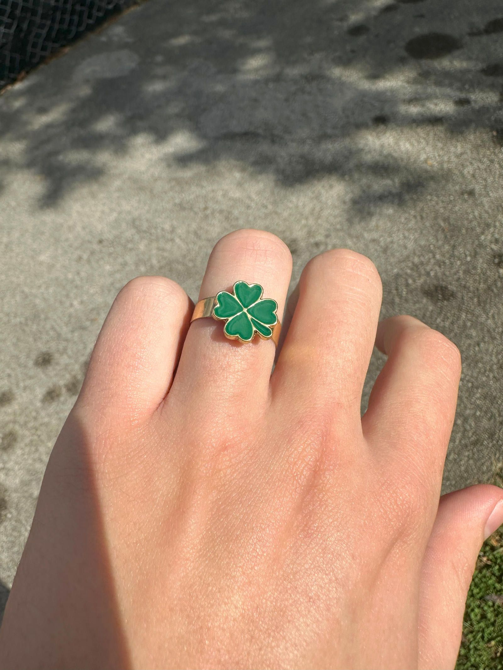 Jewelry Gold LUCK Clover Ring Adjustable Sizing Size ONE SIZE - 1 Thumbnail