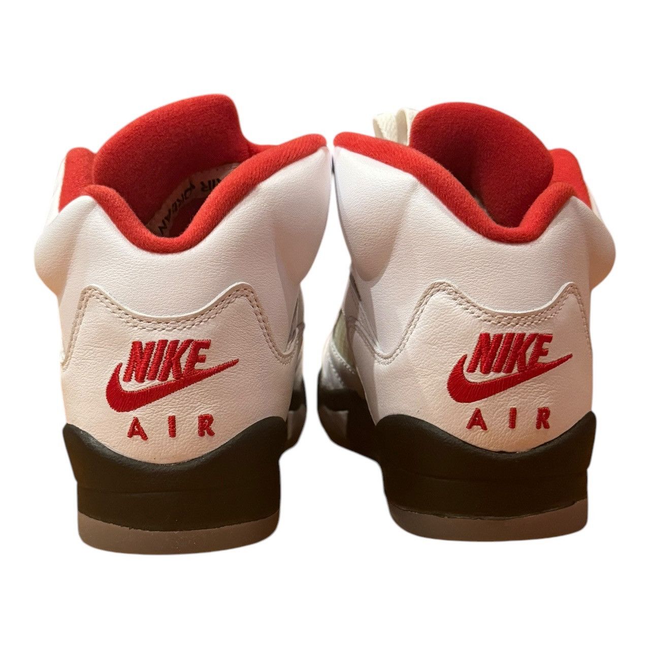 Jordan Brand × Nike Jordan 5 Retro ‘Fire Red Silver Tongue’ (2020) (GS) Size US 5 / EU 37 - 4 Thumbnail