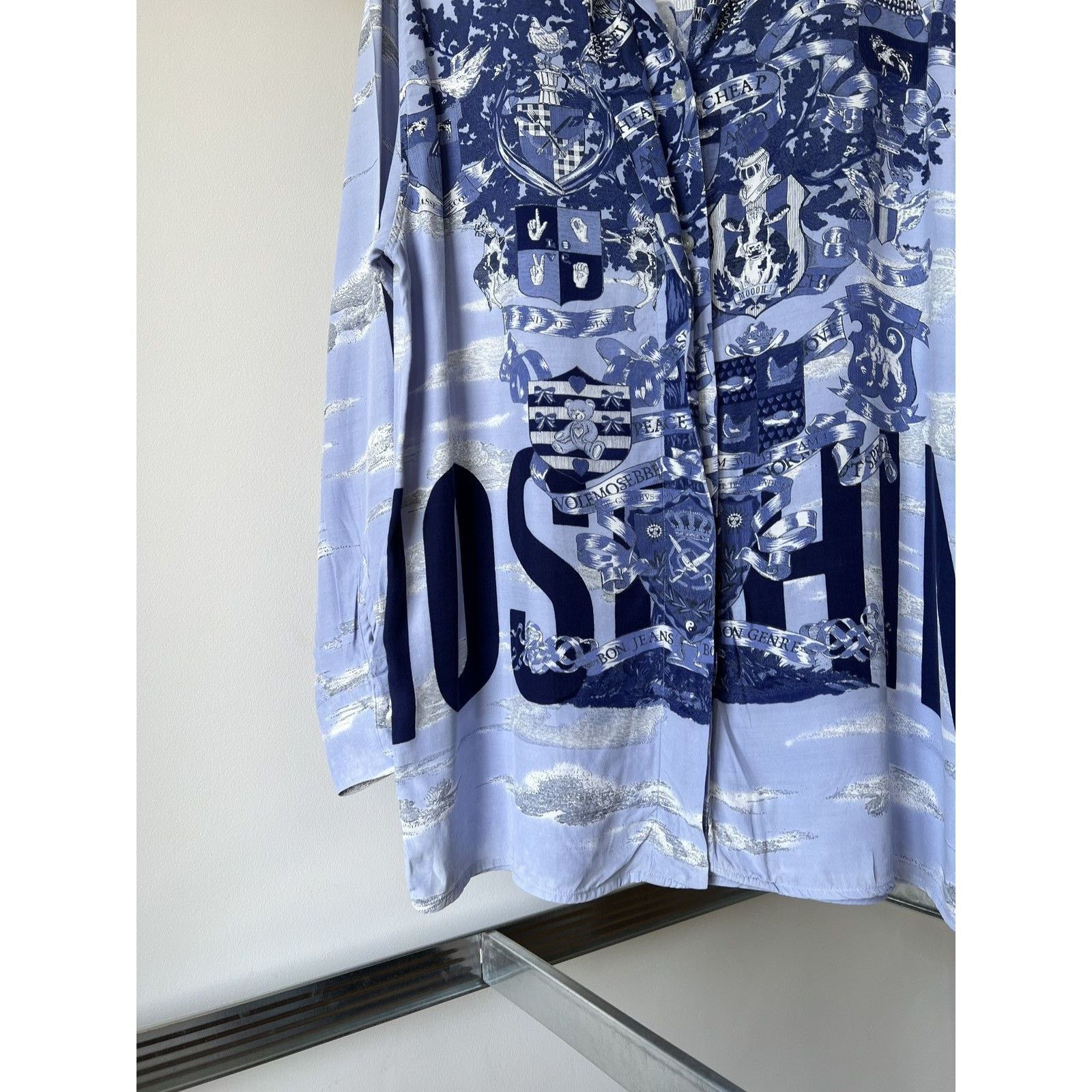 Moschino Rare moschino royalty baroque printed viscose shirt Size US S / EU 44-46 / 1 - 4 Thumbnail