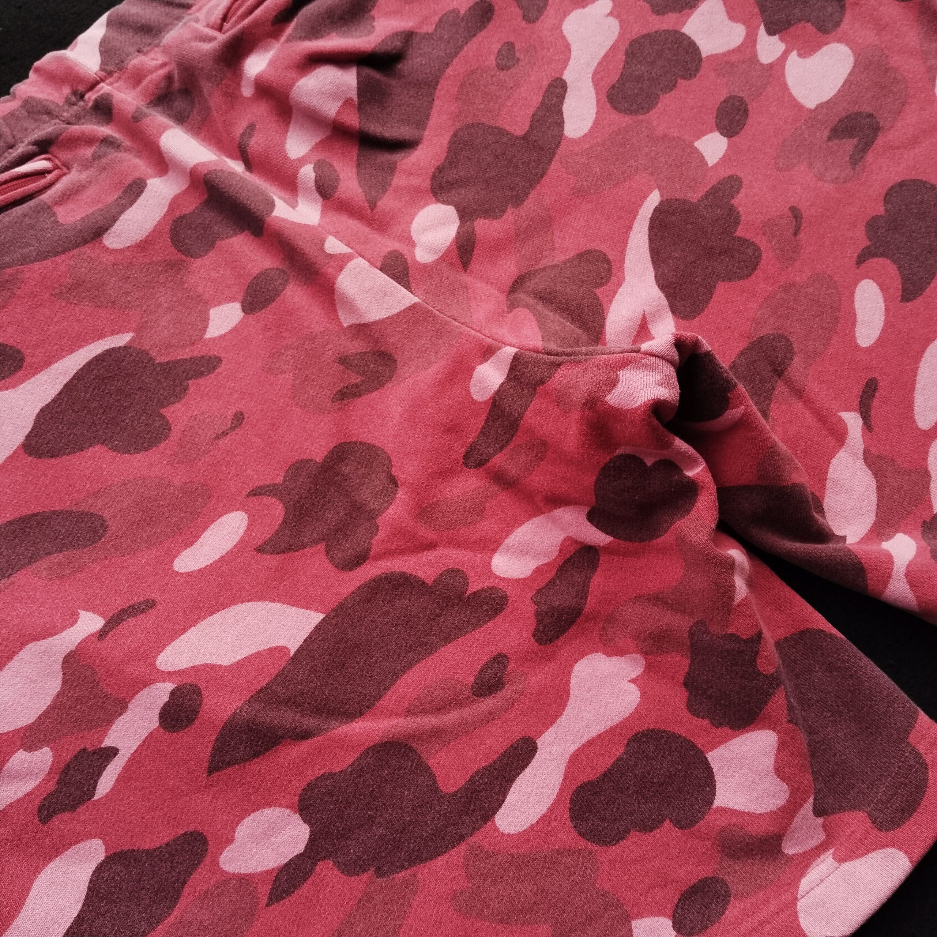 Bape 2005 Bape Color Camo Sweat Shorts Size US 38 / EU 54 - 4 Thumbnail