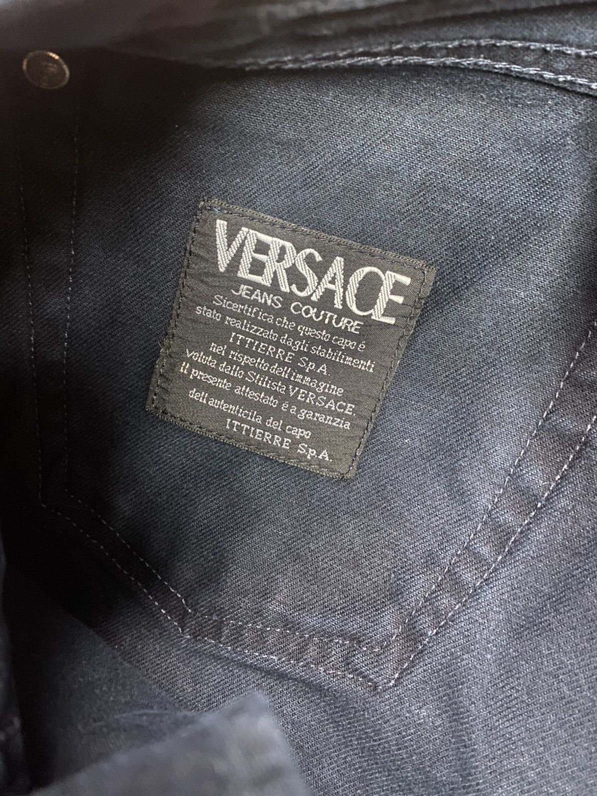 Versace Versace Jeans Couture Men’s Dark Blue Jeans 34 Vintage Size US 34 / EU 50 - 15 Thumbnail