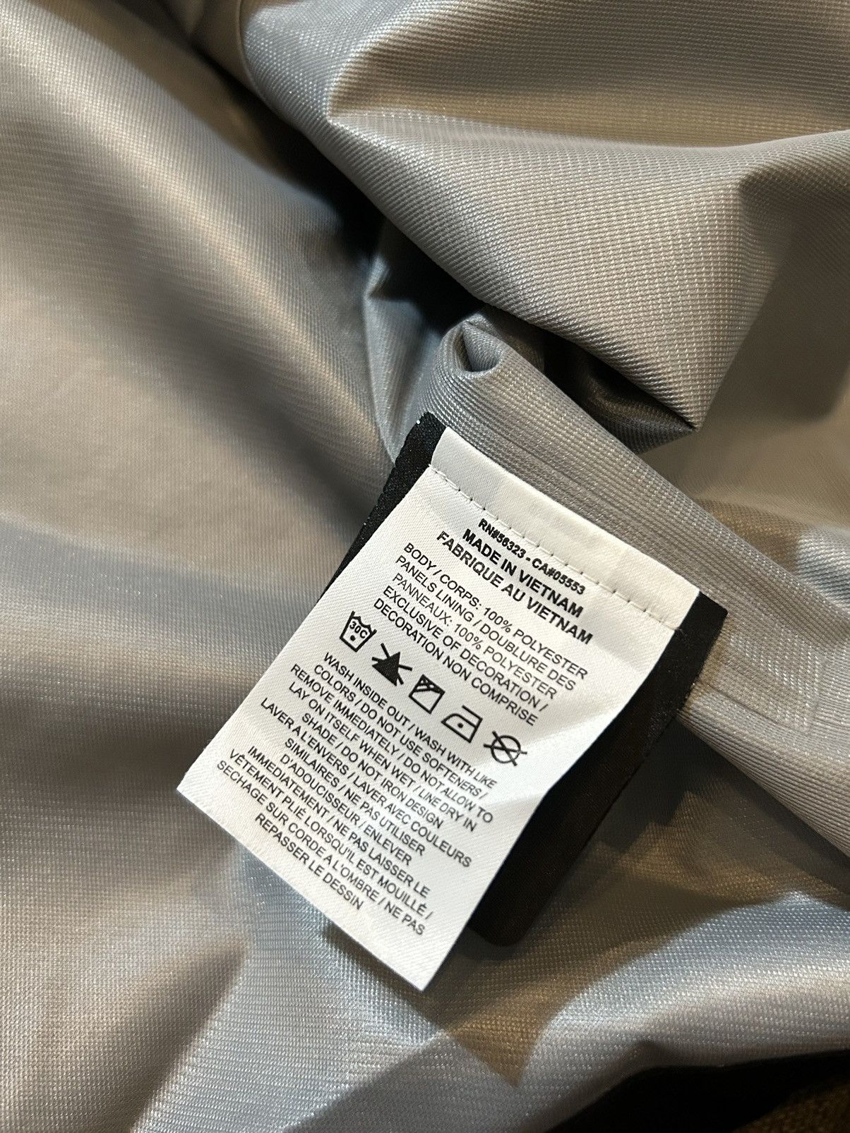 Drake × Goretex × Nike 2021 NOCTA x GORTEX Alien Shell Jacket Size US XL / EU 56 / 4 - 9 Thumbnail