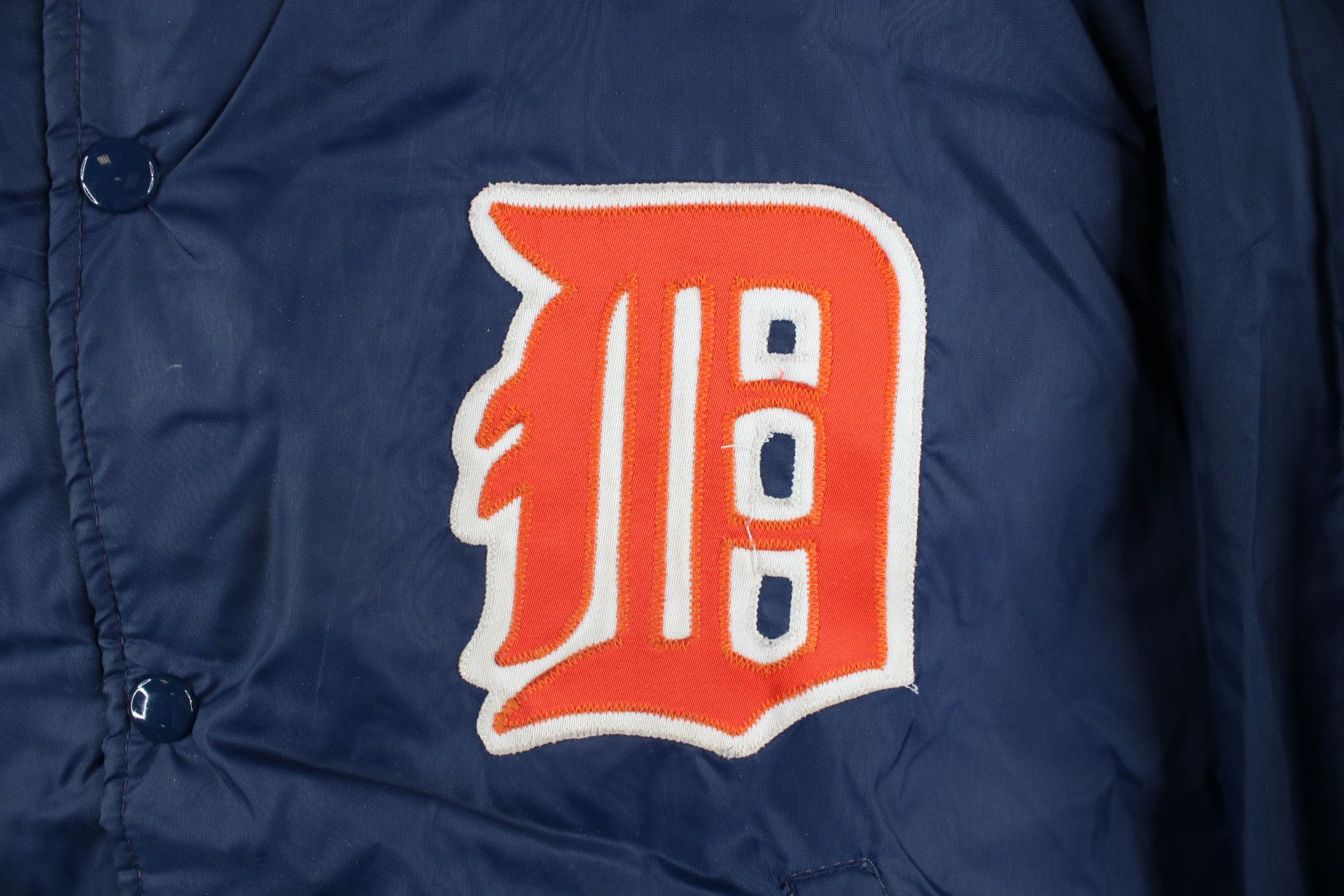 Vintage Vintage 80s Lined Detroit Tigers Baseball Bomber Jacket USA Size US L / EU 52-54 / 3 - 4 Thumbnail