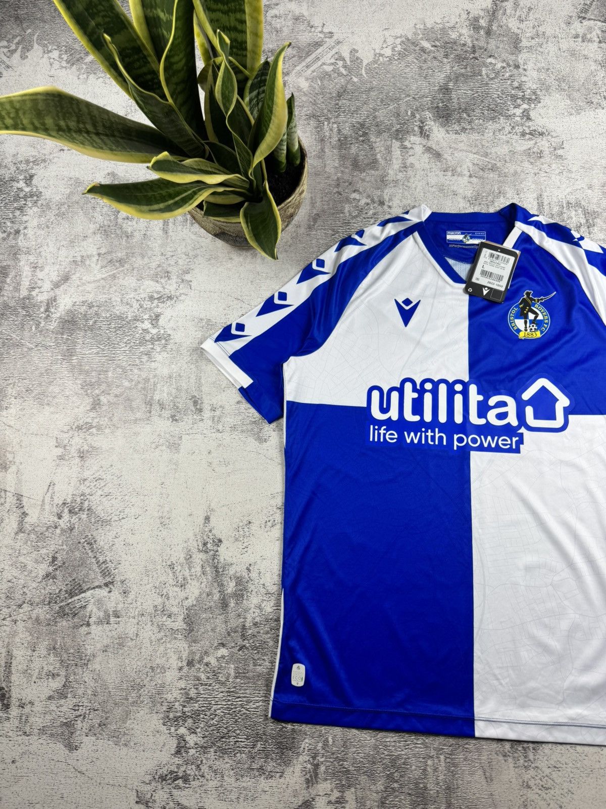 Macron NEW Bristol Rovers 2022/2023 Soccer Football Macron Men’s Large T Shirt Jersey Size US L / EU 52-54 / 3 - 2 Thumbnail