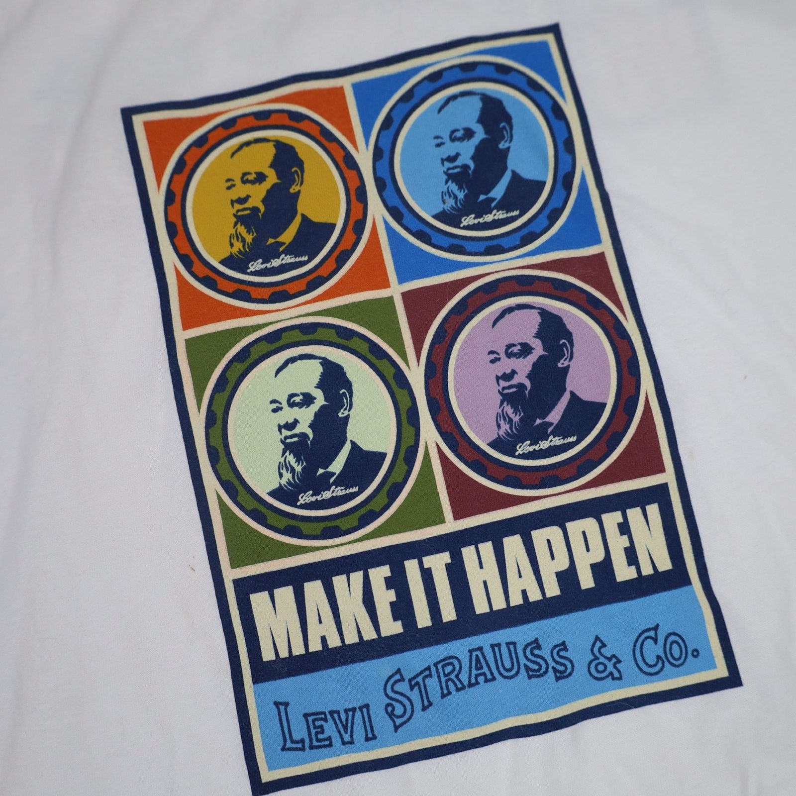Levi's × Vintage Vintage Y2k Levis Red Tab "Make it Happen" Graphic T Shirt Size US XXL / EU 58 / 5 - 5 Thumbnail