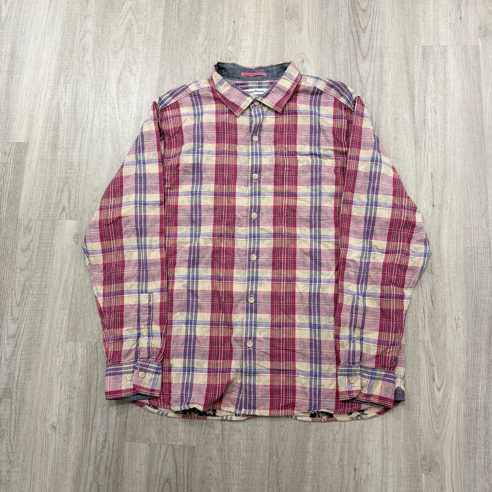 Tommy Bahama Tommy Bahama Button Shirt Men's Extra Large XL Red Pink Size US XL / EU 56 / 4 - 1 Thumbnail