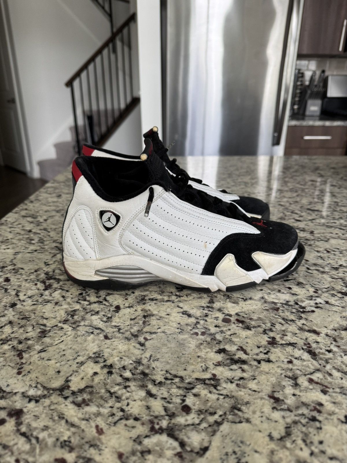 Jordan Brand Jordan 14 Retro “Black Toe” 2006 Size US 8.5 / EU 41-42 - 4 Thumbnail
