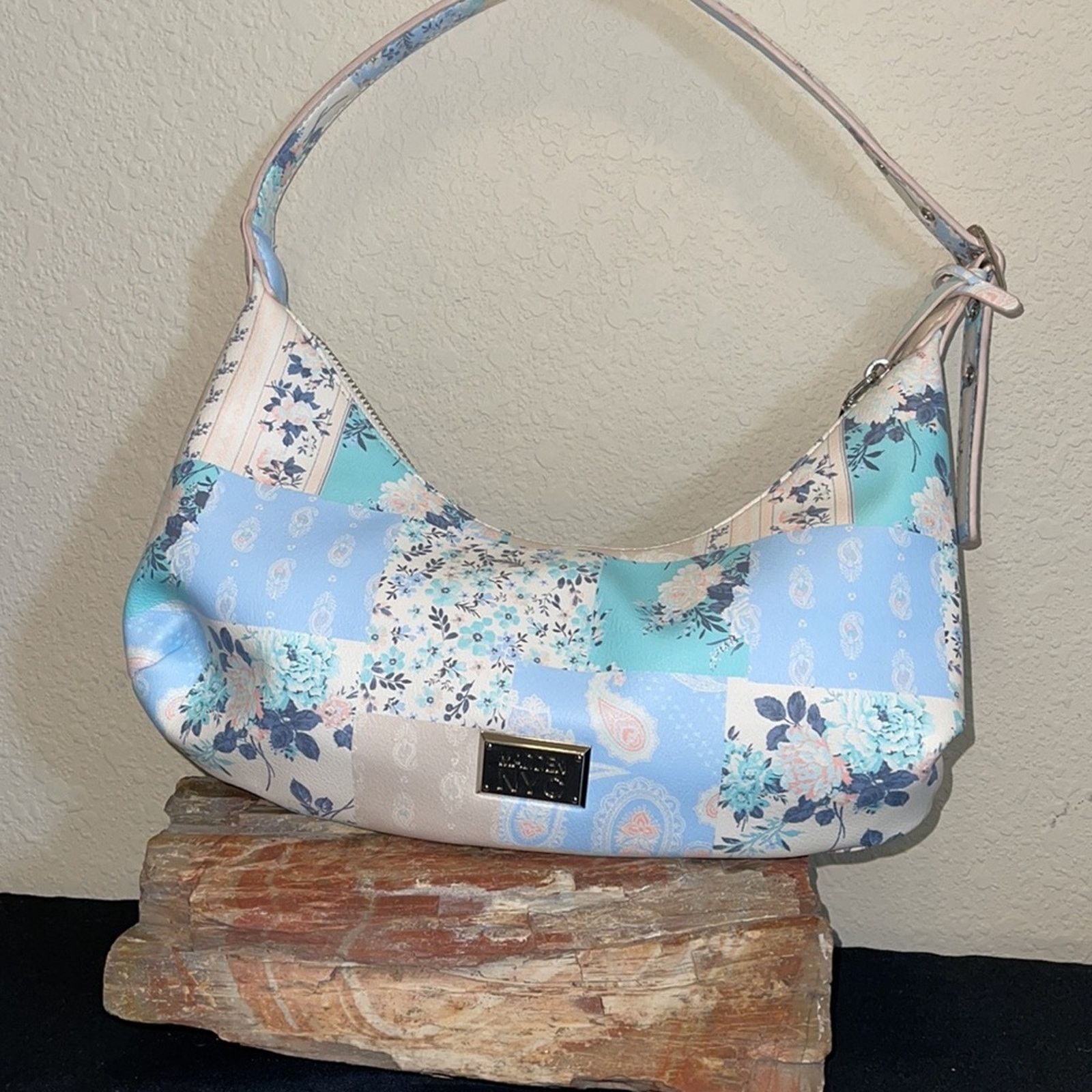 Steve Madden Madden NYC Women's Faux Leather Shoulder Bag NWOT Size ONE SIZE - 1 Thumbnail